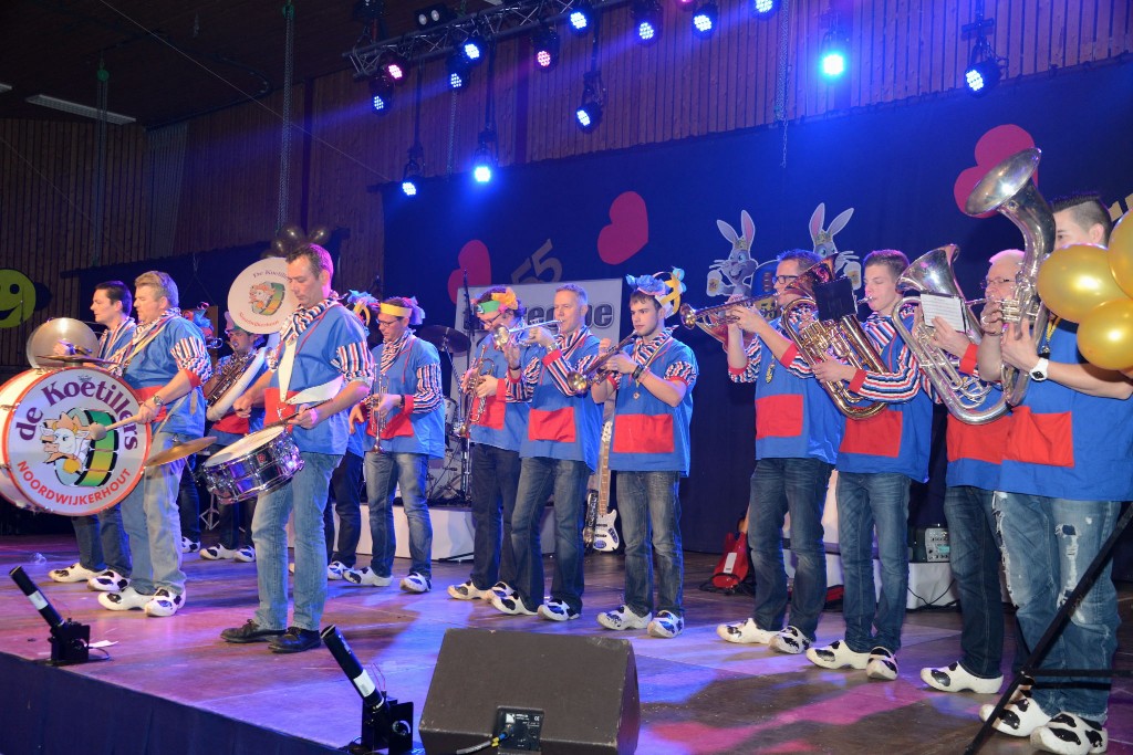 ../Images/Jubileum feest 5x11 135.jpg